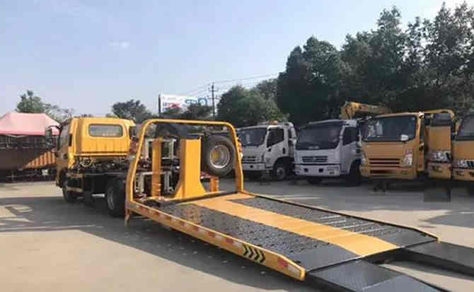 青州汽车中途维修案例